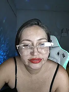 Snapshot of dani123unica chatting on 11/10/25, 10:31 dani123unica online show from 11/10/25, 10:31