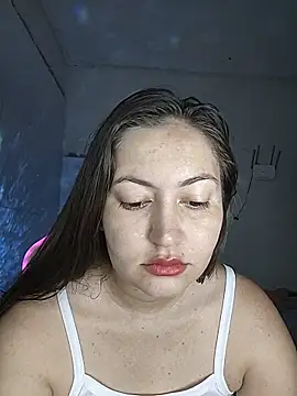 Snapshot of dani123unica chatting on 11/29/25, 10:51 dani123unica online show from 11/29/25, 10:51