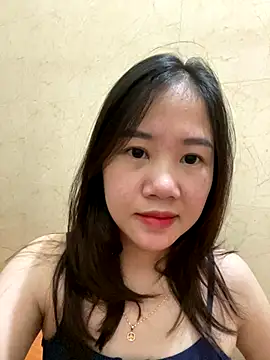 Snapshot of Baby-sexy96 chatting on 10/06/25, 10:34 Baby-sexy96 online show from 10/06/25, 10:34