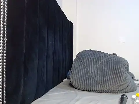 sexxyykittyy online show from 06/10/26, 04:12
