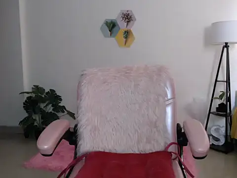 Snapshot of sneha294 chatting on 12/19/24, 07:29 sneha294 online show from 12/19/24, 07:29