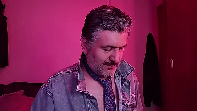 BushBator online show from 10/24/25, 06:54