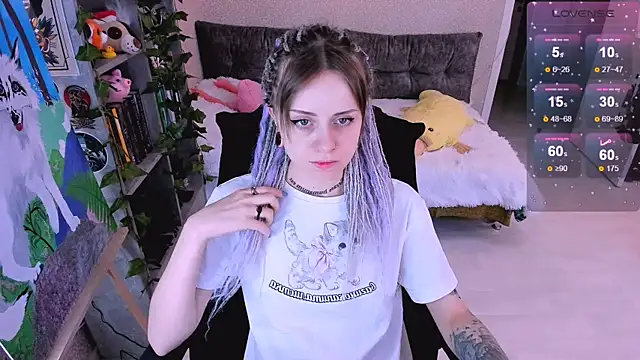 Snapshot of NaniMoore chatting on 12/24/24, 06:22 NaniMoore online show from 12/24/24, 06:22