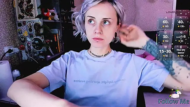 NaniMoore online show from 11/02/25, 08:22