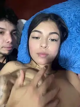 Snapshot of Dulce-diosa chatting on 03/15/25, 01:52 Dulce-diosa online show from 03/15/25, 01:52