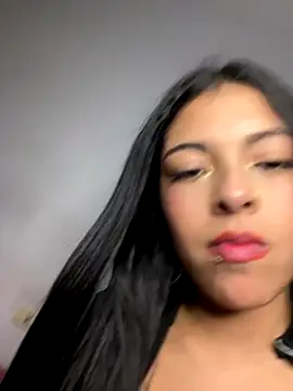 Snapshot of Dulce-diosa chatting on 09/21/25, 01:18 Dulce-diosa online show from 09/21/25, 01:18