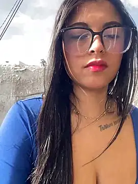 Snapshot of Dulce-diosa chatting on 11/11/25, 08:09 Dulce-diosa online show from 11/11/25, 08:09