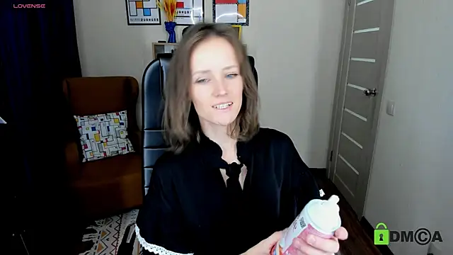 Snapshot of FrancescaCollins chatting on 09/22/25, 03:36 FrancescaCollins online show from 09/22/25, 03:36