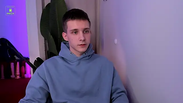 Snapshot of MarkGWalker chatting on 01/17/25, 01:35 MarkGWalker online show from 01/17/25, 01:35