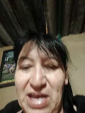 clarita 01 online show from 10/08/25, 10:46