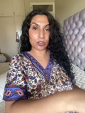Indianbutter11 online show from 12/21/24, 01:42