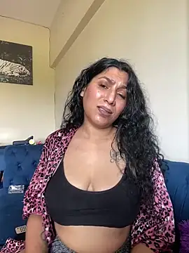 Indianbutter11 online show from 12/23/24, 06:11