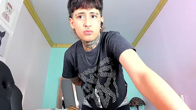 Ethan lennox online show from 09/29/25, 08:35