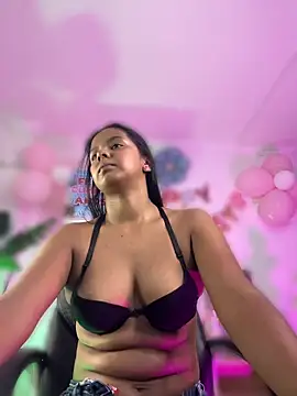JANYLOVE   online show from 06/22/26, 10:56