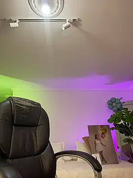 JANYLOVE   online show from 07/22/26, 10:51