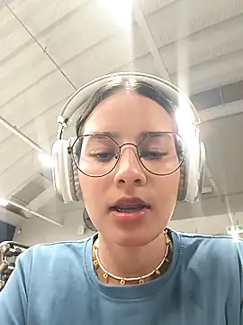  vaness online show from 01/29/25, 05:40