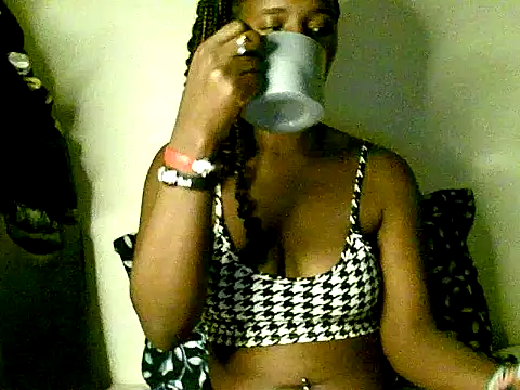 lavishh linds online show from 01/04/25, 04:00