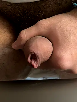 Snapshot of Albrtx69 chatting on 12/02/24, 08:09 Albrtx69 online show from 12/02/24, 08:09