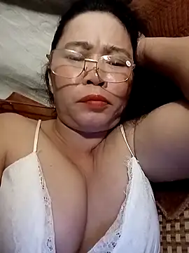 Snapshot of Sexy-asslove90 chatting on 10/08/25, 01:53 Sexy-asslove90 online show from 10/08/25, 01:53