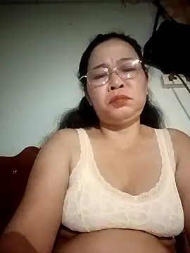 Snapshot of Sexy-asslove90 chatting on 10/31/25, 01:45 Sexy-asslove90 online show from 10/31/25, 01:45