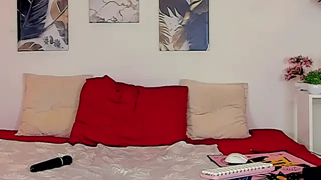 AriFleow online show from 02/07/25, 02:04