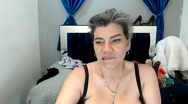 vikyadams online show from 02/10/25, 11:23