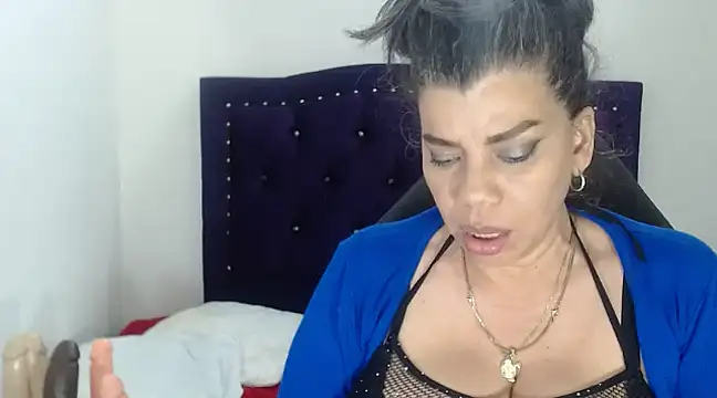 vikyadams online show from 02/12/25, 02:03
