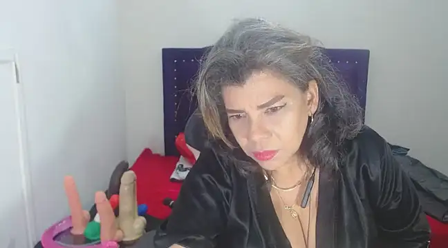 vikyadams online show from 02/17/25, 01:42