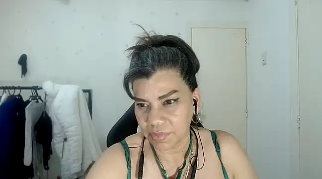 vikyadams online show from 02/24/25, 08:03