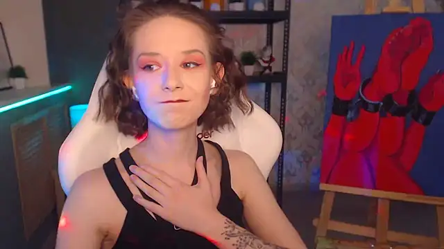 FascinatingEyess online show from 01/06/25, 05:59