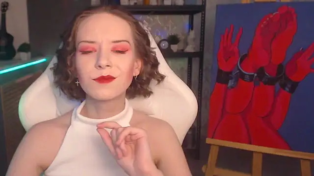 FascinatingEyess online show from 09/17/25, 06:31