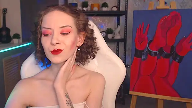 FascinatingEyess online show from 12/15/25, 11:53