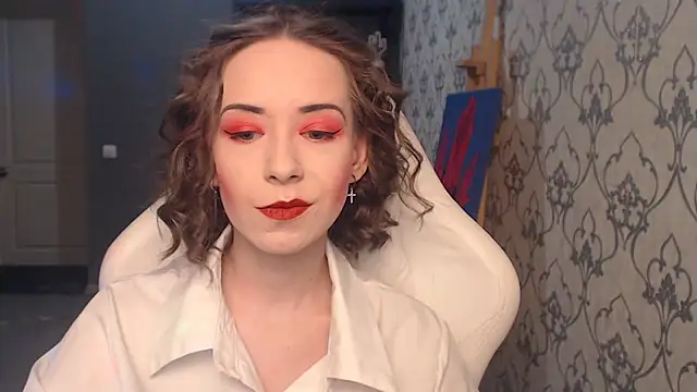 FascinatingEyess online show from 06/10/26, 08:30