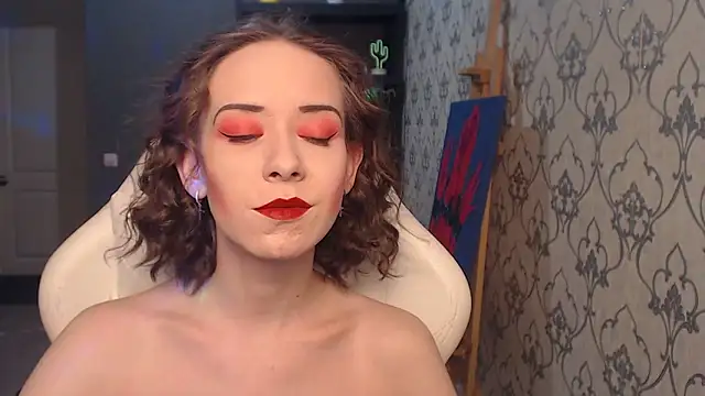 FascinatingEyess online show from 06/11/26, 07:12