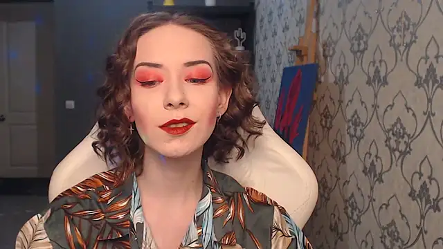 FascinatingEyess online show from 06/15/26, 08:22