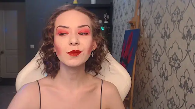FascinatingEyess online show from 06/21/26, 07:49