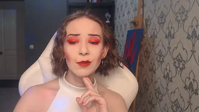 FascinatingEyess online show from 07/28/26, 07:39