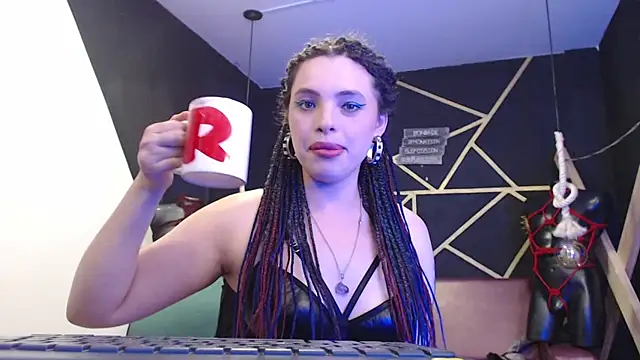 elizatexx online show from 12/04/24, 10:08