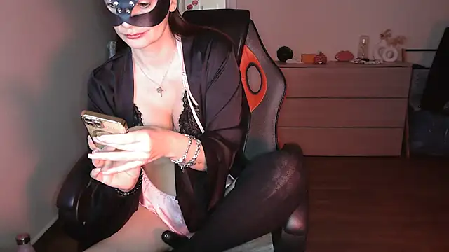 ladymask 2023 online show from 01/11/25, 11:34