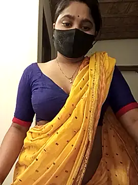 Puspita- online show from 03/19/25, 08:22