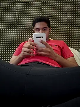 Snapshot of mykecockslong chatting on 11/01/25, 09:44 mykecockslong online show from 11/01/25, 09:44