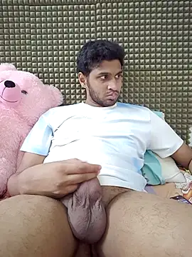 Snapshot of mykecockslong chatting on 11/26/25, 11:00 mykecockslong online show from 11/26/25, 11:00