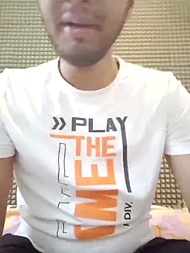 Snapshot of mykecockslong chatting on 11/30/25, 10:41 mykecockslong online show from 11/30/25, 10:41