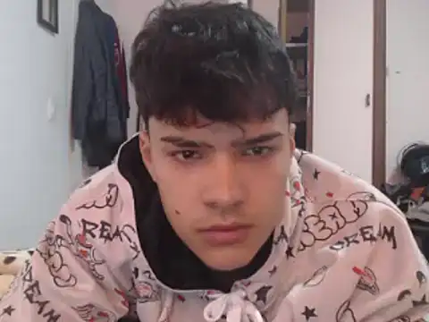 masterdaniel88 online show from 02/12/25, 03:49
