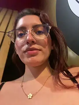 VioletPearson online show from 03/11/25, 12:11