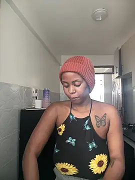 Rose berry online show from 01/15/25, 12:25
