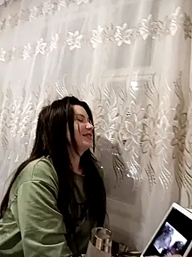 Snapshot of dorin1937 chatting on 12/22/24, 09:20 dorin1937 online show from 12/22/24, 09:20