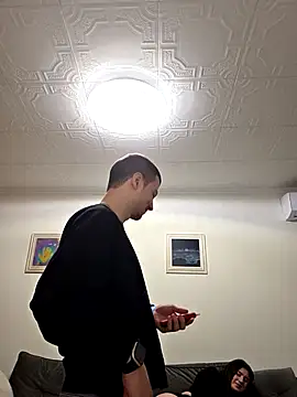 Snapshot of dorin1937 chatting on 11/09/25, 01:59 dorin1937 online show from 11/09/25, 01:59