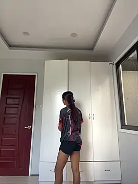 Ur dreamgurl05 online show from 06/20/26, 03:53