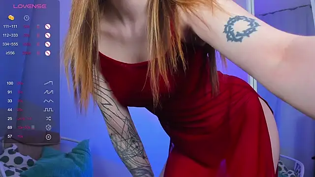E l i z a online show from 03/14/25, 06:39